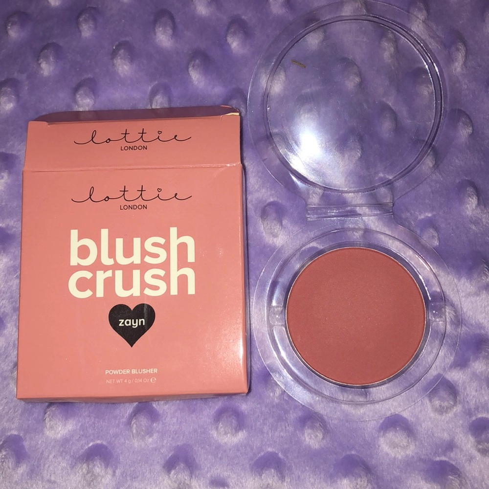 Blush bundle! - Picture 4 of 4